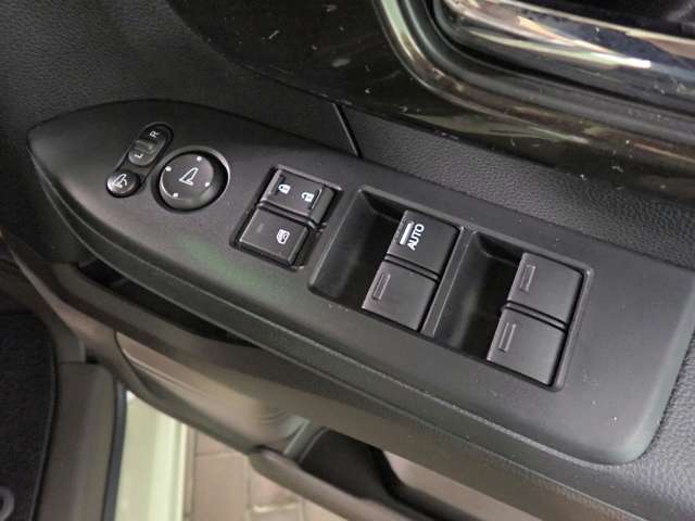 ホンダ Ｎ　ＢＯＸ ６６０ Ｌ コーディネートスタイル R5年 (近畿) 99