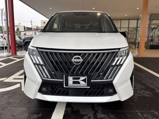 日産 セレナ １．４ Ｅ－ＰＯＷＥＲ ハイウェイスターＶ R8年 (九州・沖縄) 99