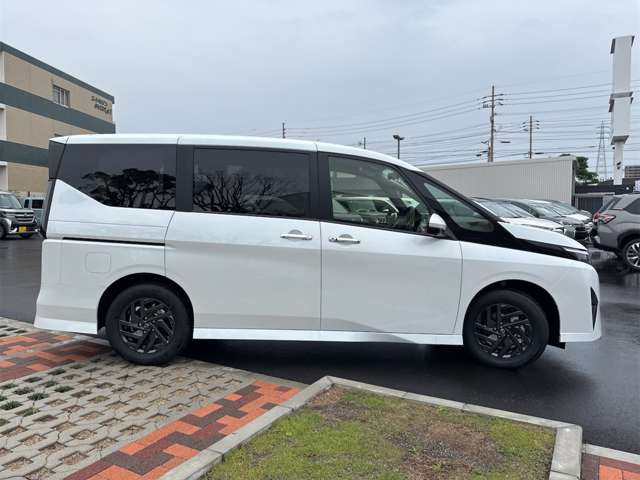 日産 セレナ ２．０ ハイウェイスターＶ R8年 (九州・沖縄) 99