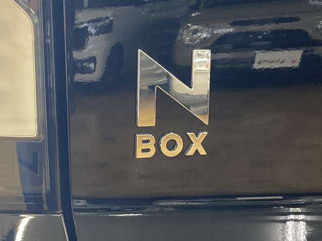 ホンダ Ｎ　ＢＯＸ カスタム ６６０ ターボ R8年 (四国) 99
