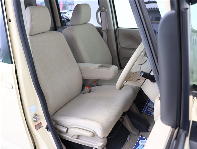 ホンダ Ｎ　ＢＯＸ ６６０ Ｇ H28年 (関東) 99