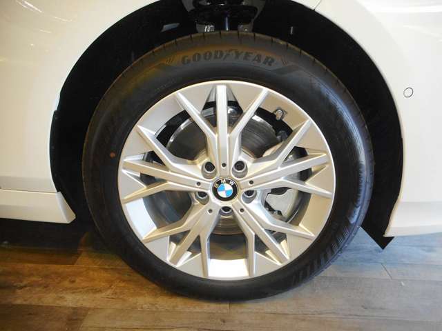 ＢＭＷ １シリーズ １２０ R8年 () 99