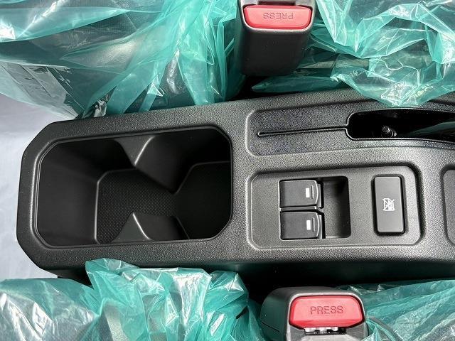 スズキ ジムニー　ノマド １．５ ＦＣ ４ＷＤ R8年 (近畿) 99