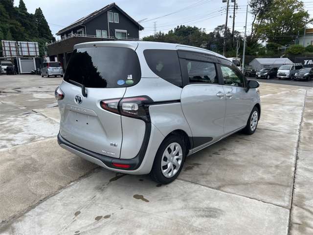 トヨタ シエンタ　ハイブリッド ハイブリッド １．５ Ｇ H27年 (関東) 99