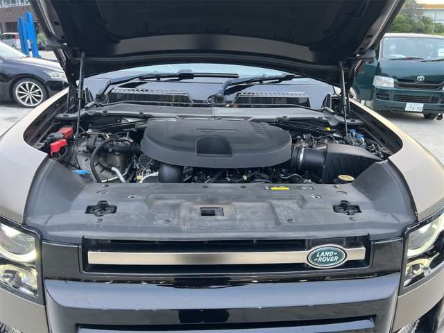 ランドローバー ディフェンダー １１０ Ｘ ３．０Ｌ Ｄ３００ ディーゼルターボ ４ＷＤ R3年 (関東) 99