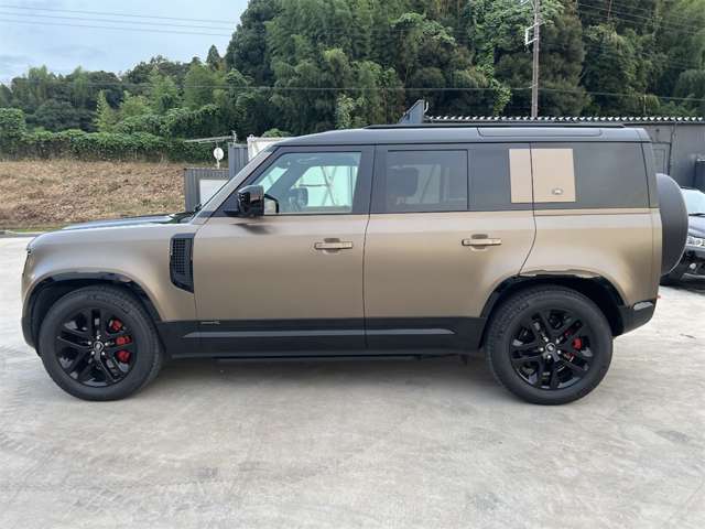 ランドローバー ディフェンダー １１０ Ｘ ３．０Ｌ Ｄ３００ ディーゼルターボ ４ＷＤ R3年 (関東) 99