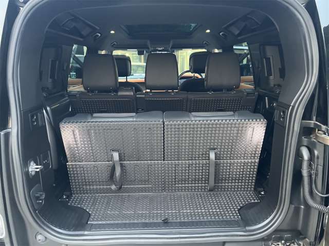 ランドローバー ディフェンダー １１０ Ｘ ３．０Ｌ Ｄ３００ ディーゼルターボ ４ＷＤ R3年 (関東) 99