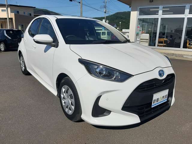 トヨタ ヤリス １．５ ハイブリッド Ｘ R3年 (関東) 99