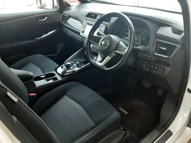 日産 リーフ Ｘ　Ｖセレクション R2年 (関東) 99