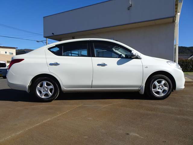 日産 ラティオ １．２ Ｇ H25年 (関東) 99