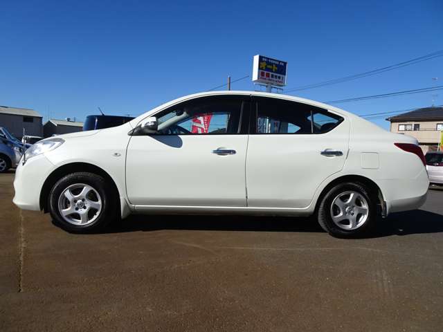 日産 ラティオ １．２ Ｇ H25年 (関東) 99