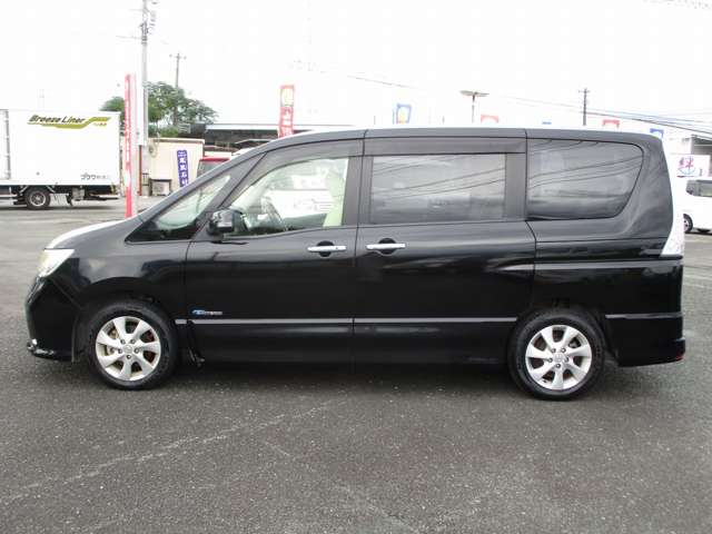 日産 セレナ ２．０ ハイウェイスター Ｓ－ＨＹＢＲＩＤ H25年 (九州・沖縄) 99