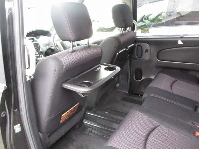 日産 セレナ ２．０ ハイウェイスター Ｓ－ＨＹＢＲＩＤ H25年 (九州・沖縄) 99