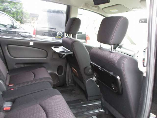 日産 セレナ ２．０ ハイウェイスター Ｓ－ＨＹＢＲＩＤ H25年 (九州・沖縄) 99