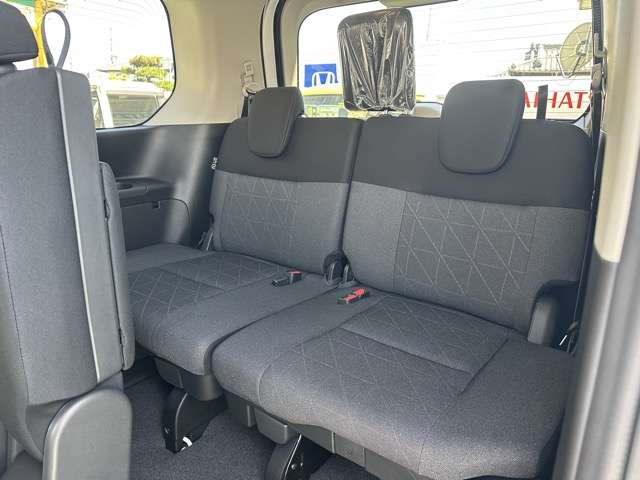 日産 セレナ １．４ Ｅ－ＰＯＷＥＲ Ｘ R8年 (東海) 99