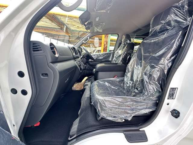 日産 キャラバンバン ２．４ グランド プレミアムＧＸ ロングボディ ディーゼルターボ R8年 (東海) 99