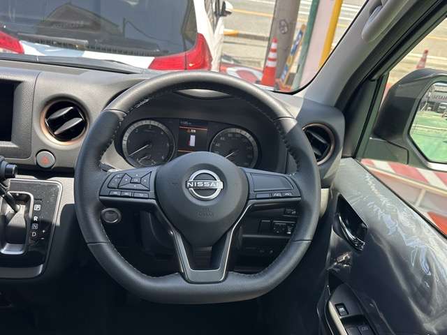 日産 キャラバンバン ２．４ グランド プレミアムＧＸ ロングボディ ディーゼルターボ R8年 (東海) 99