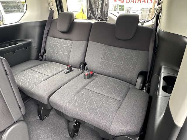 日産 セレナ １．４ Ｅ－ＰＯＷＥＲ Ｘ R8年 (東海) 99