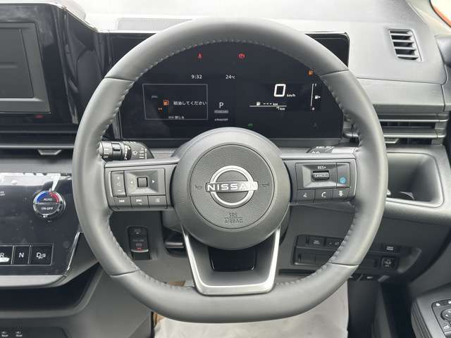 日産 セレナ １．４ Ｅ－ＰＯＷＥＲ Ｘ R8年 (東海) 99