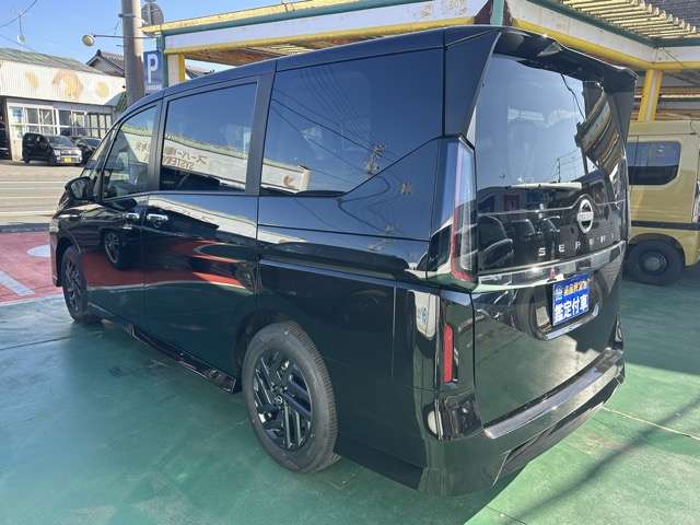 日産 セレナ ２．０ ハイウェイスターＶ ＮＩＳＳＡＮＣＯＮＮＥＣＴインフォテインメントシステム装着車 R8年 (東海) 99