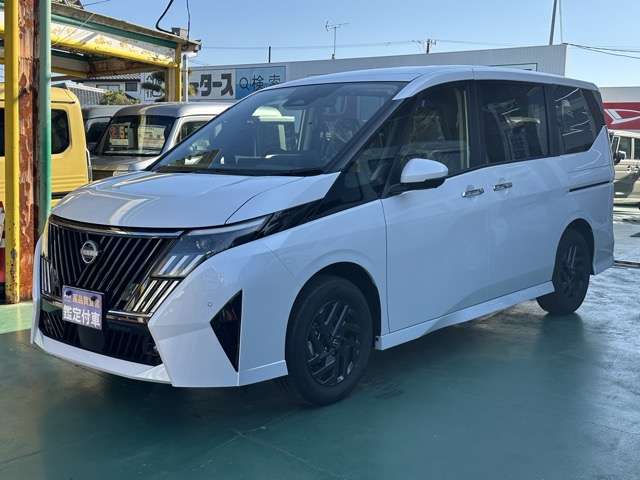 日産 セレナ ２．０ ハイウェイスターＶ 日産オリジナルナビ取付パッケージ装着車 R8年 (東海) 99