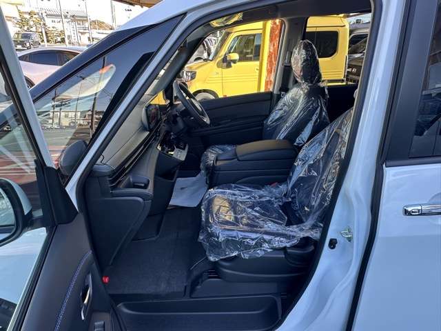 日産 セレナ １．４ Ｅ－ＰＯＷＥＲ ルキシオン R8年 (東海) 99