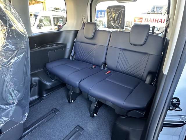 日産 セレナ １．４ Ｅ－ＰＯＷＥＲ ルキシオン R8年 (東海) 99