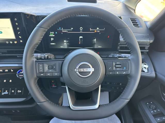 日産 セレナ １．４ Ｅ－ＰＯＷＥＲ ルキシオン R8年 (東海) 99