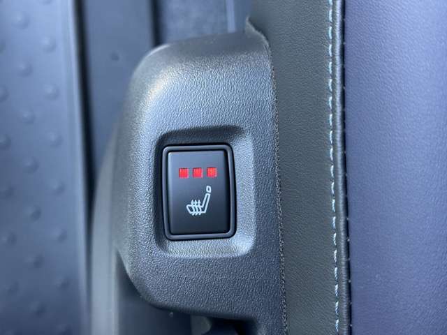 日産 セレナ １．４ Ｅ－ＰＯＷＥＲ ルキシオン R8年 (東海) 99