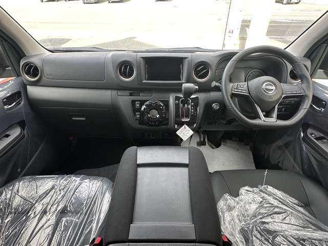 日産 キャラバンバン ２．４ ＡＵＴＥＣＨ ライン プラス ロングボディ ディーゼルターボ ４ＷＤ R8年 (東海) 99