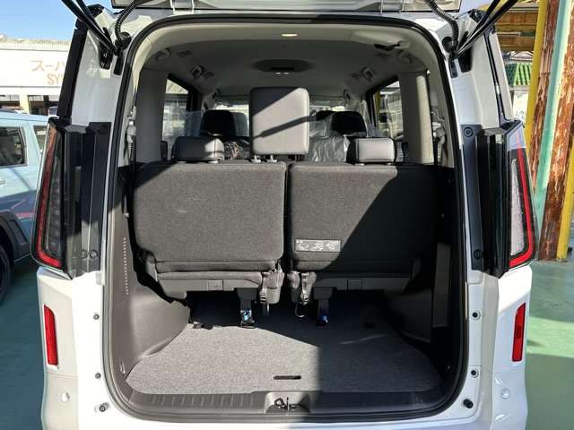 日産 セレナ １．４ Ｅ－ＰＯＷＥＲ ハイウェイスターＶ R7年 (東海) 99