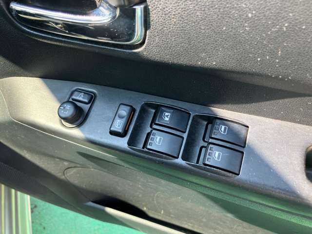 ダイハツ ミラ ６６０ カスタム Ｘ ４ＷＤ H22年 (甲信越・北陸) 99