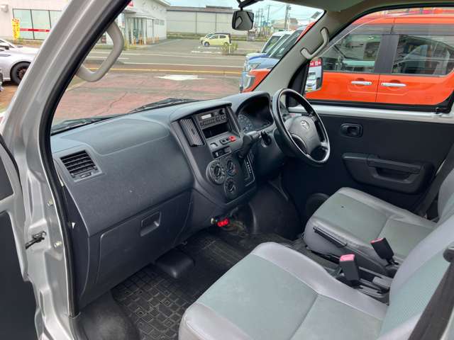 トヨタ ライトエースバン １．５ ＤＸ ４ＷＤ H29年 (甲信越・北陸) 99