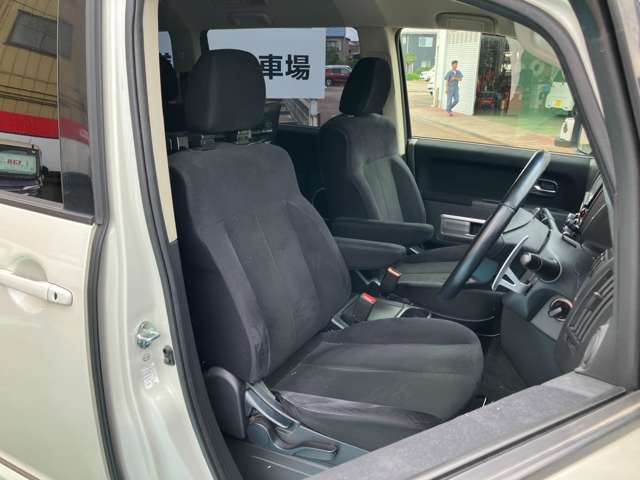 三菱 デリカ　Ｄ：５ ２．２ Ｄ パワーパッケージ ディーゼルターボ ４ＷＤ H30年 (甲信越・北陸) 99