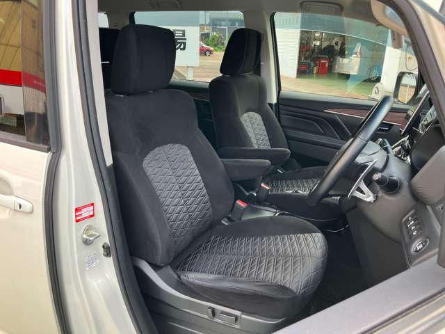 三菱 デリカ　Ｄ：５ ２．２ Ｇ パワーパッケージ ディーゼルターボ ４ＷＤ R1年 (甲信越・北陸) 99