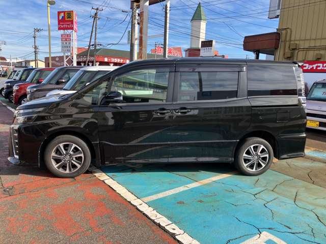 トヨタ ヴォクシー ２．０ ＺＳ ４ＷＤ H29年 (甲信越・北陸) 99