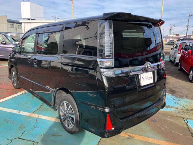 トヨタ ヴォクシー ２．０ ＺＳ ４ＷＤ H29年 (甲信越・北陸) 99