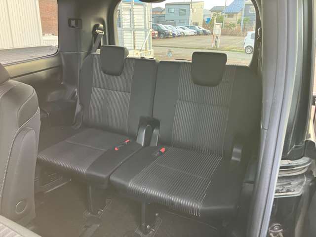 トヨタ ヴォクシー ２．０ ＺＳ ４ＷＤ H29年 (甲信越・北陸) 99