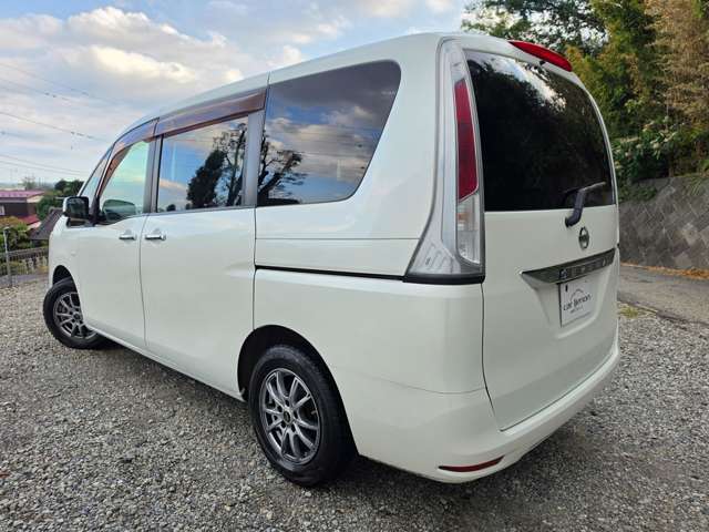 日産 セレナ ２．０ ２０Ｓ H23年 (関東) 99