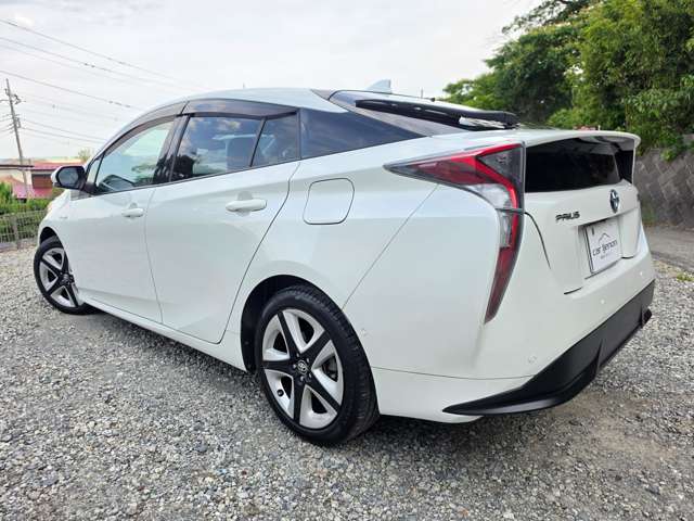 トヨタ プリウス １．８ Ａ プレミアム ツーリングセレクション H28年 (関東) 99