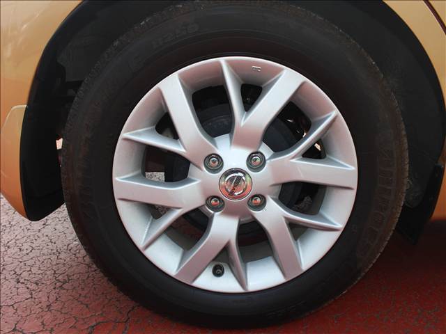 日産 ノート １．２ Ｘ H29年 (関東) 99