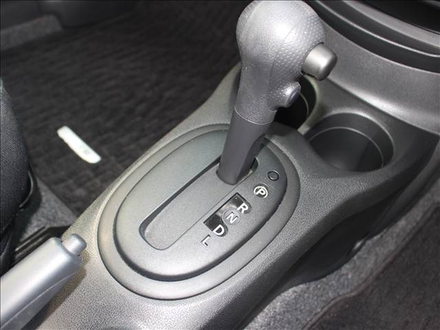 日産 ノート １．２ Ｘ H29年 (関東) 99