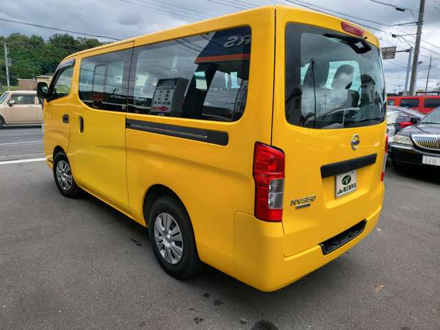 日産 ＮＶ３５０キャラバン　ワゴン ２．５ ＤＸ ロングボディ 低床 H29年 (関東) 99