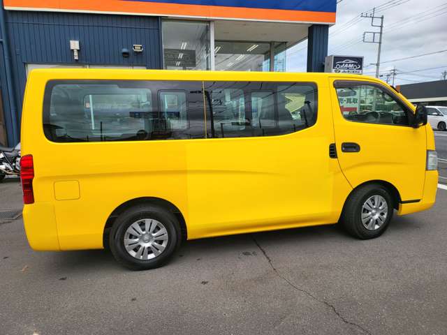 日産 ＮＶ３５０キャラバン　ワゴン ２．５ ＤＸ ロングボディ 低床 H29年 (関東) 99