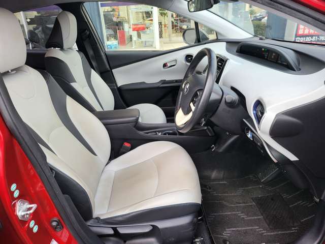 トヨタ プリウス １．８ Ｓ ツーリングセレクション H27年 (関東) 99