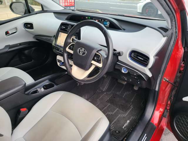 トヨタ プリウス １．８ Ｓ ツーリングセレクション H27年 (関東) 99