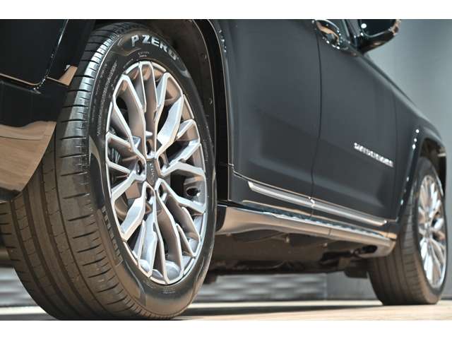 ジープ グランドチェロキーＬ サミット リザーブ ４ＷＤ R5年 (関東) 99