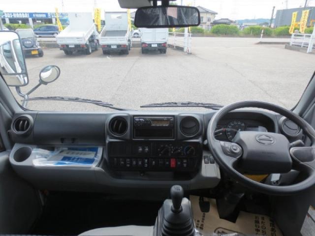 日野自動車 デュトロ ２Ｔ R6年 () 99