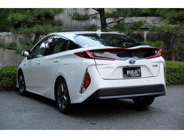 トヨタ プリウスＰＨＶ １．８ Ａ ナビパッケージ R2年 (近畿) 99