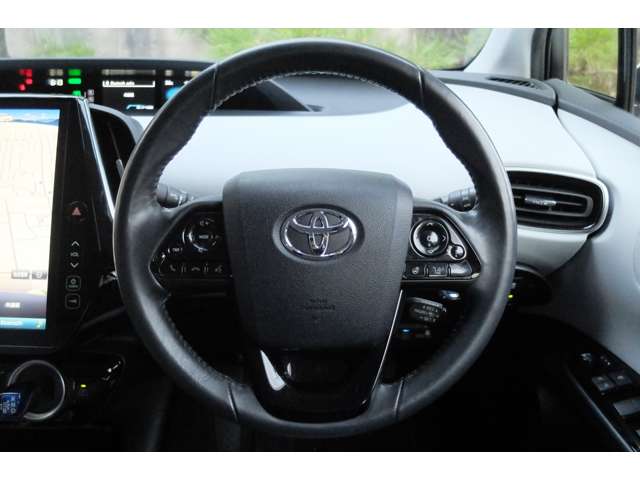 トヨタ プリウスＰＨＶ １．８ Ａ ナビパッケージ R2年 (近畿) 99